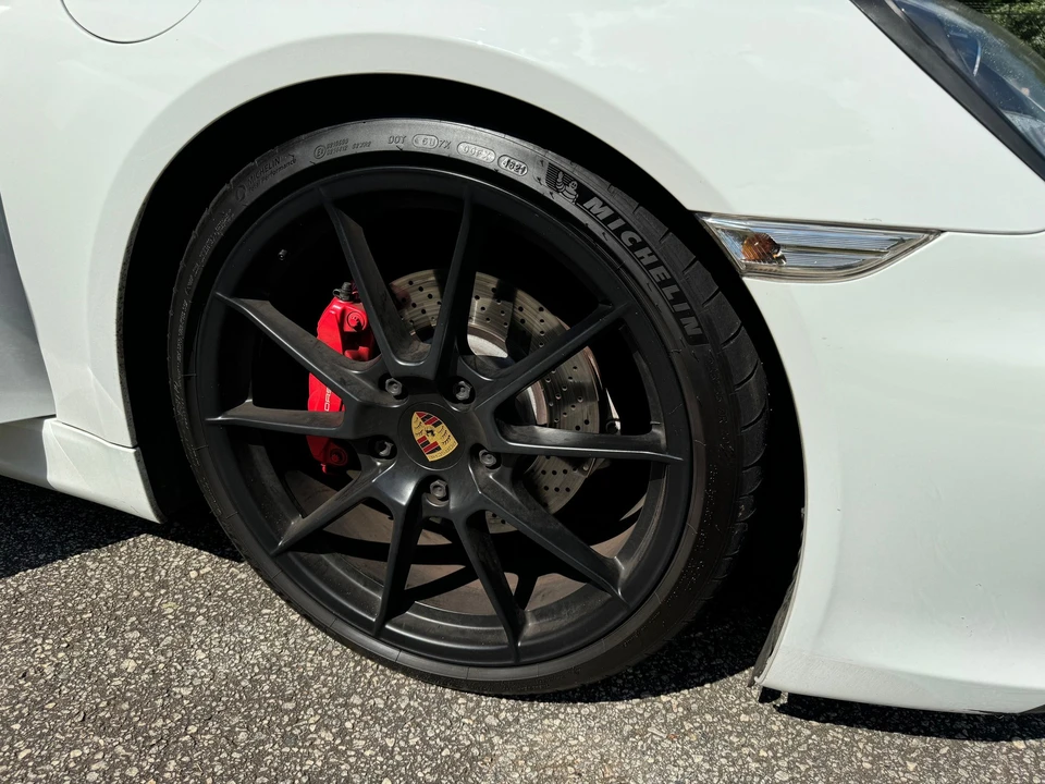 2015 Porsche 981 Cayman GTS - Image 13 of 24
