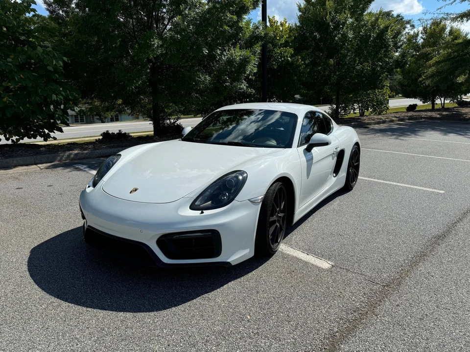 2015 Porsche 981 Cayman GTS - Image 2 of 24
