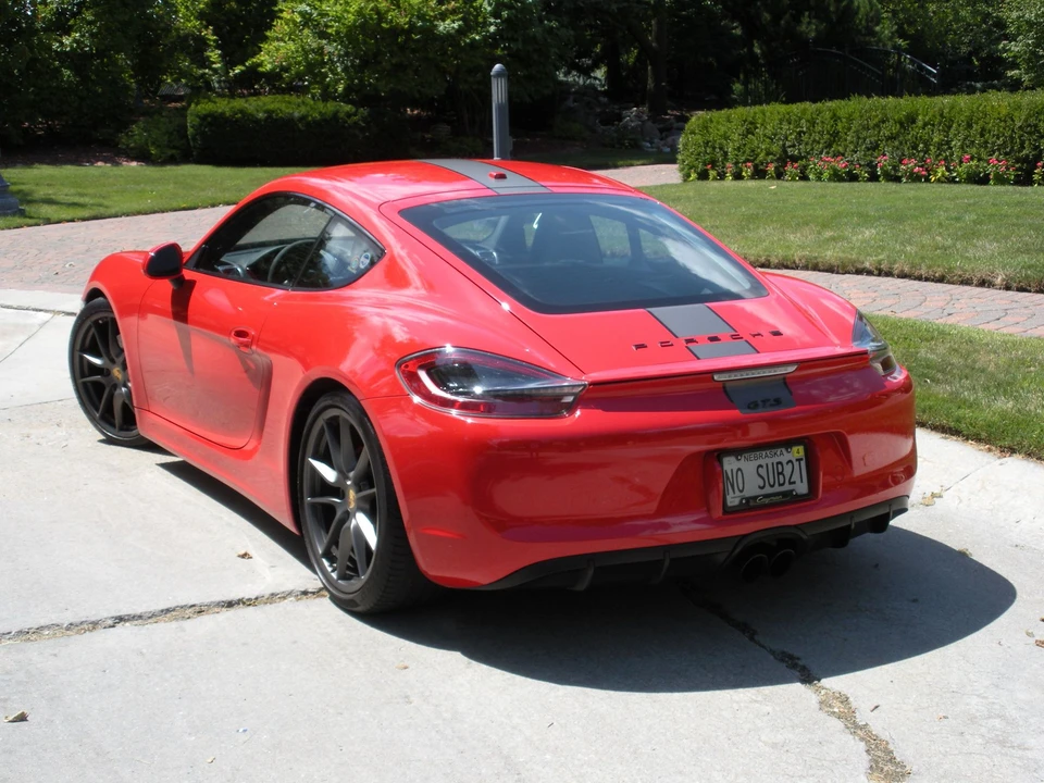 2015 Porsche 981 Cayman GTS - Image 3 of 22