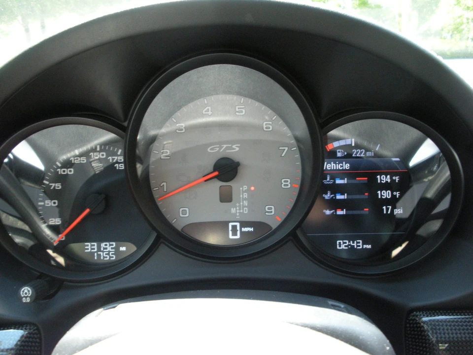2015 Porsche 981 Cayman GTS - Image 8 of 22