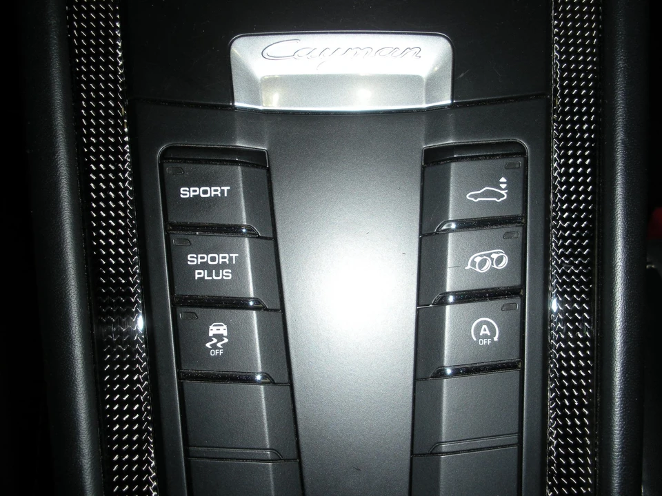 2015 Porsche 981 Cayman GTS - Image 14 of 22