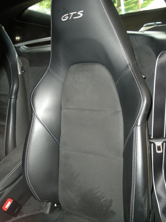 2015 Porsche 981 Cayman GTS - Image 9 of 22