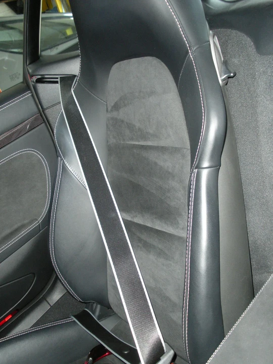 2015 Porsche 981 Cayman GTS - Image 11 of 22