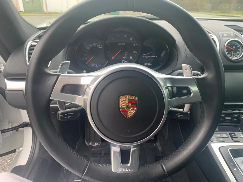 2015 Porsche 981 Cayman GTS - Image 14 of 15