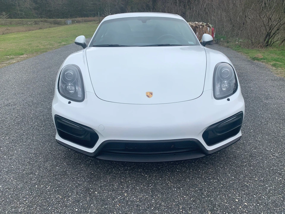 2015 Porsche 981 Cayman GTS - Image 5 of 15