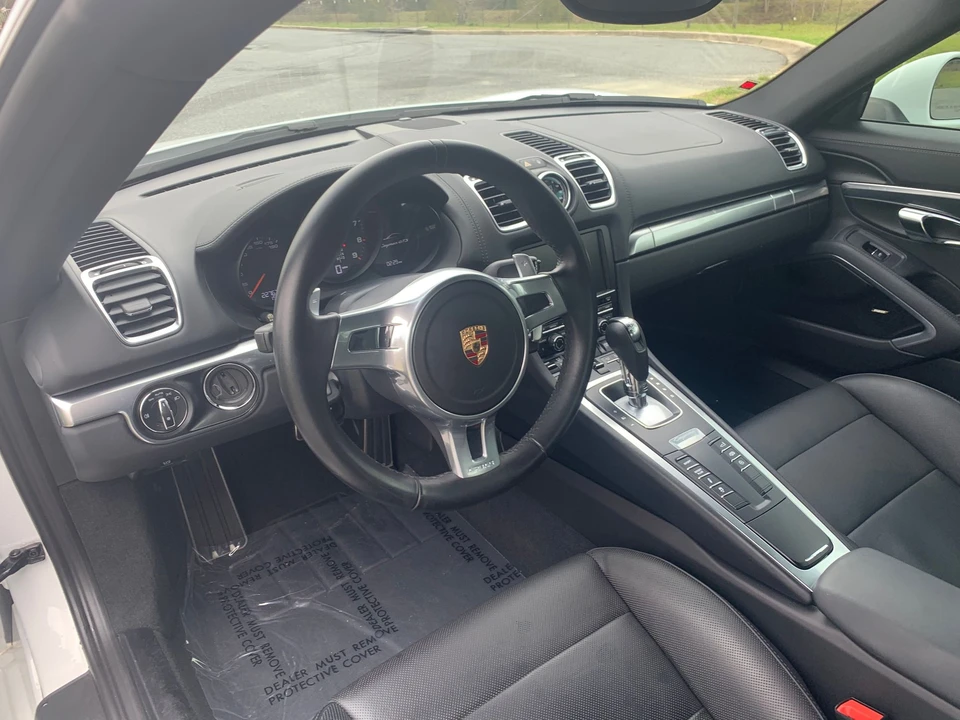2015 Porsche 981 Cayman GTS - Image 10 of 15