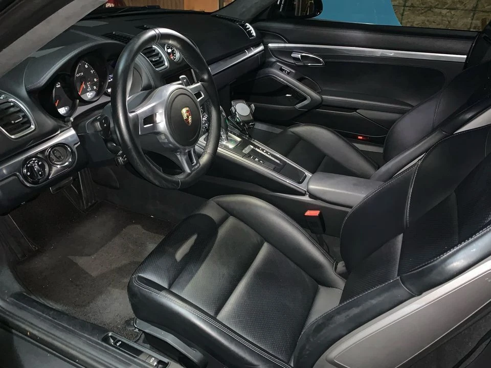 2015 Porsche 981 Cayman GTS - Image 7 of 10
