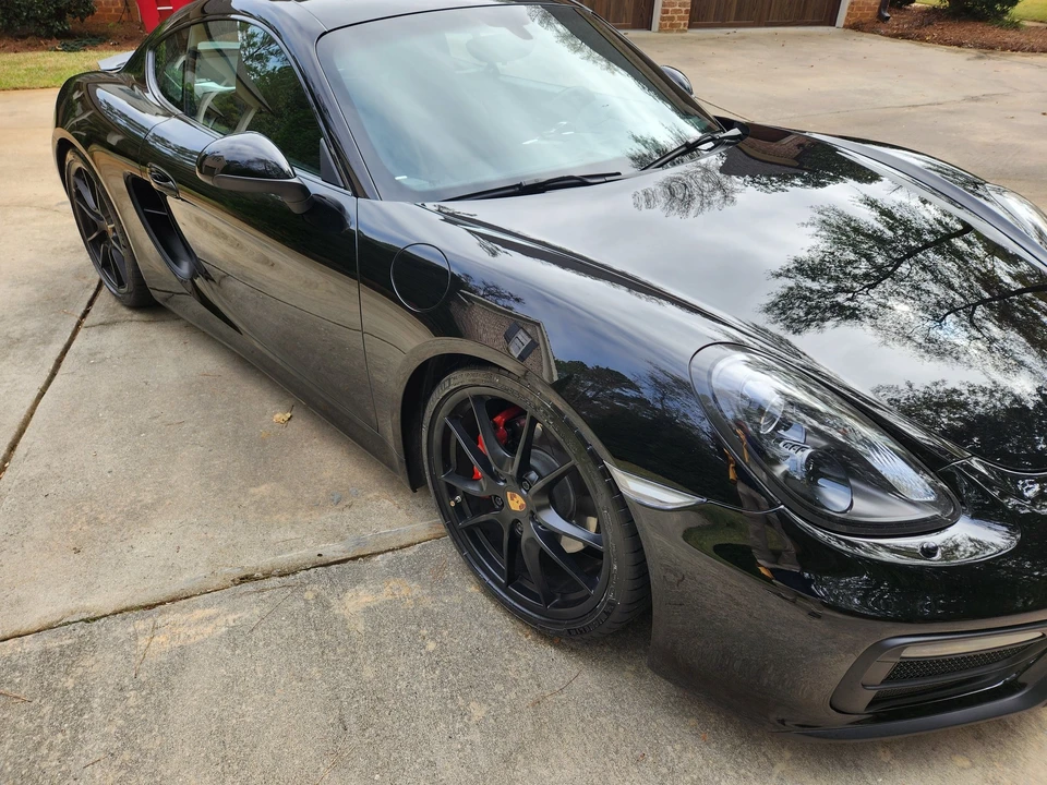 2015 Porsche 981 Cayman GTS - Image 2 of 13