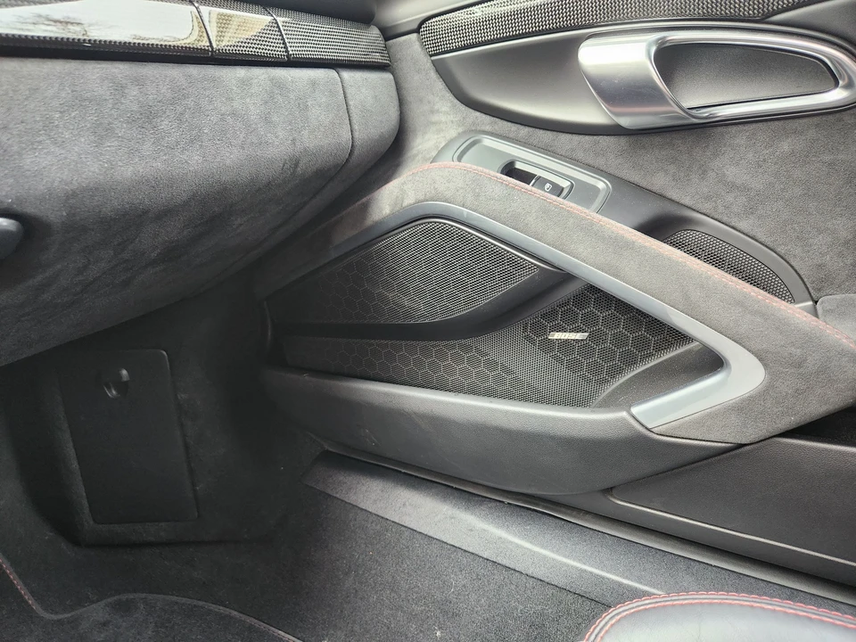 2015 Porsche 981 Cayman GTS - Image 7 of 13