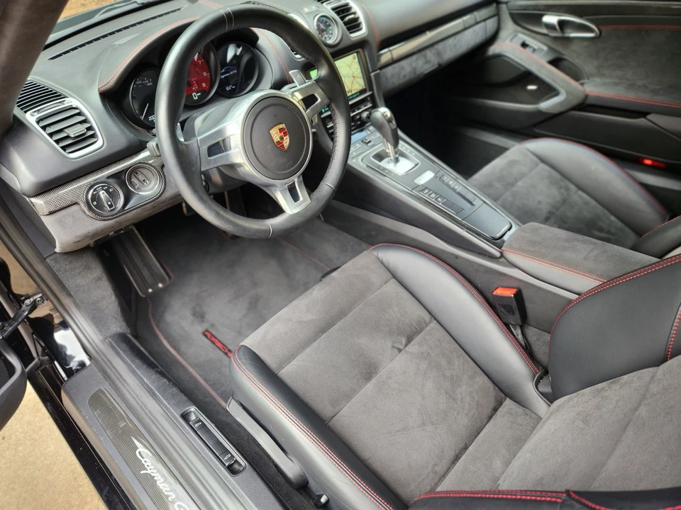2015 Porsche 981 Cayman GTS - Image 9 of 13