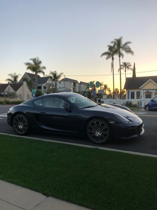 2015 Porsche 981 Cayman GTS - Image 2 of 12