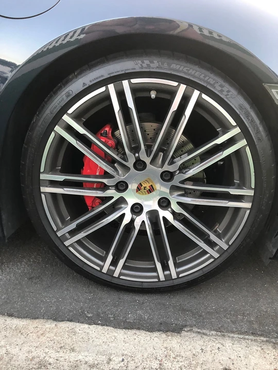 2015 Porsche 981 Cayman GTS - Image 6 of 12