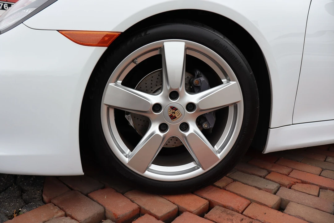 2015 Porsche 981 Cayman - Image 3 of 21