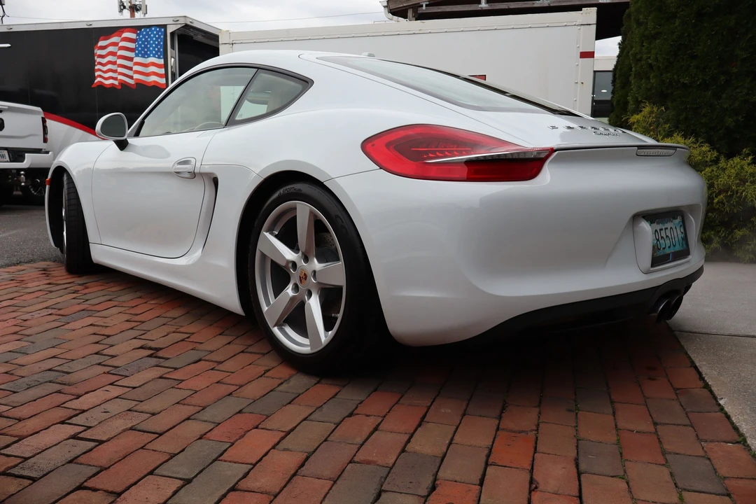 2015 Porsche 981 Cayman - Image 6 of 21