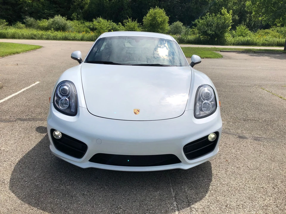 2015 Porsche 981 Cayman S - Image 2 of 10
