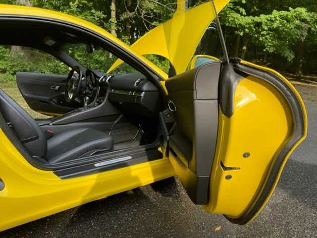 2015 Porsche 981 Cayman S - Image 11 of 16