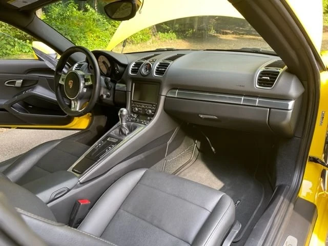 2015 Porsche 981 Cayman S - Image 13 of 16