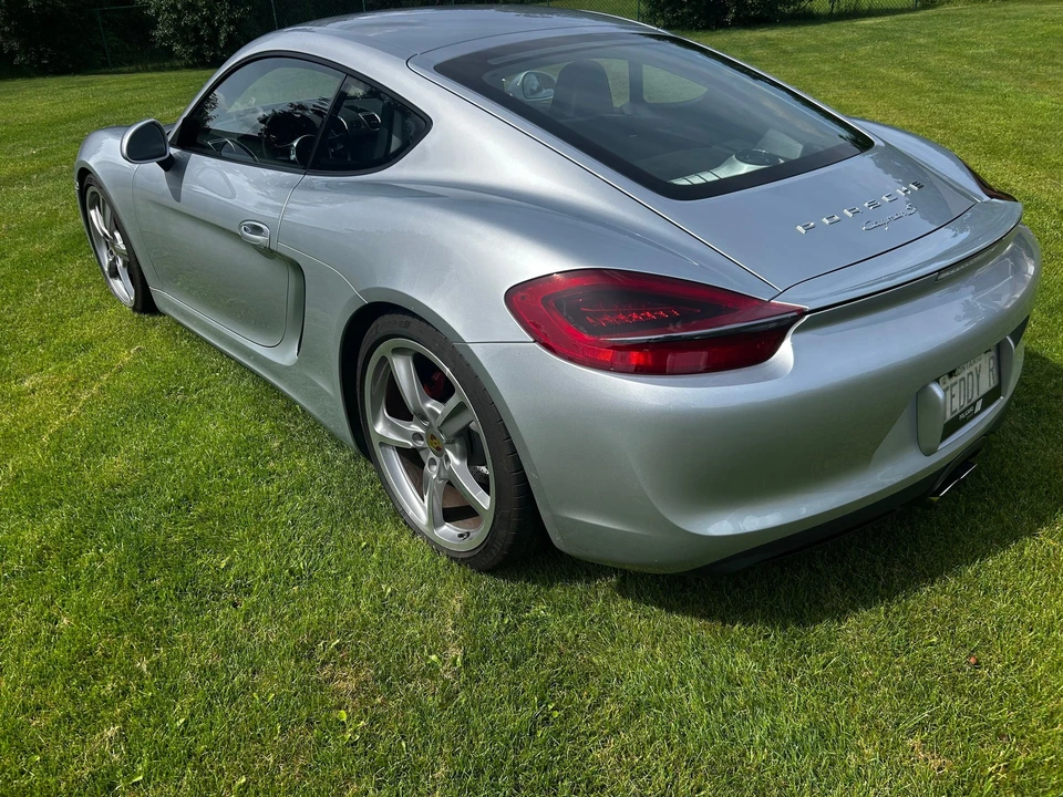 2015 Porsche 981 Cayman S - Image 7 of 21