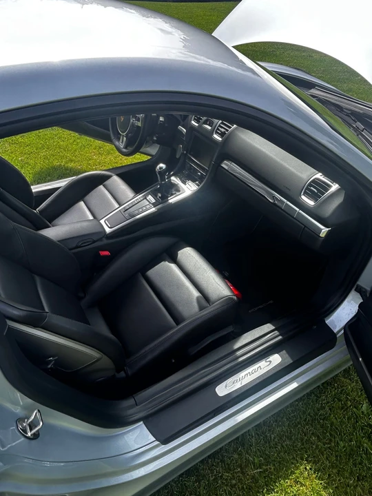 2015 Porsche 981 Cayman S - Image 16 of 21