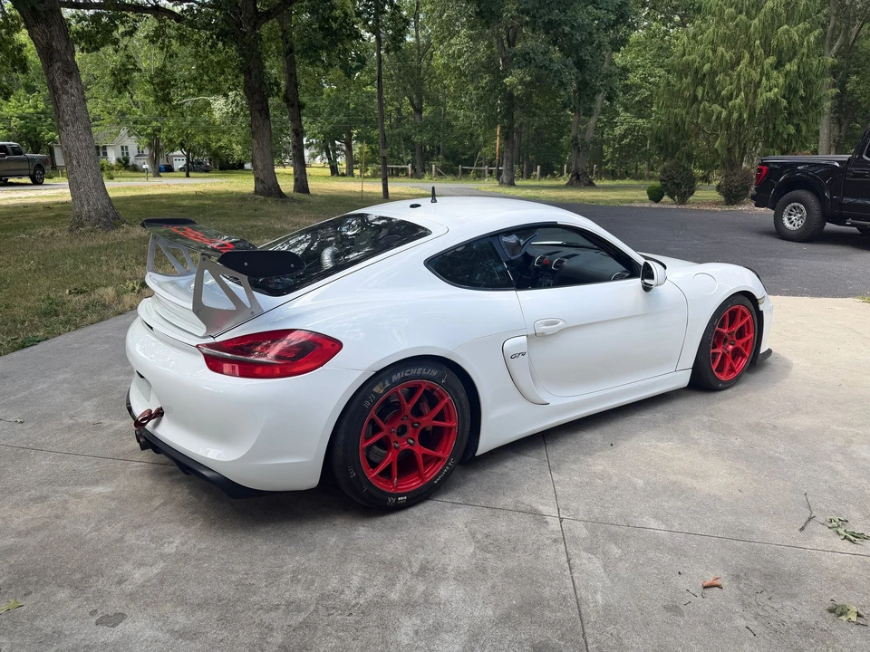 2015 Porsche 981 Cayman S - Image 4 of 18
