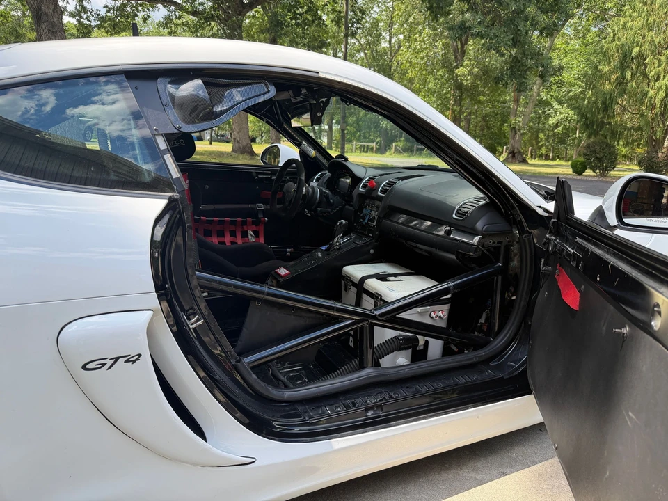 2015 Porsche 981 Cayman S - Image 9 of 18