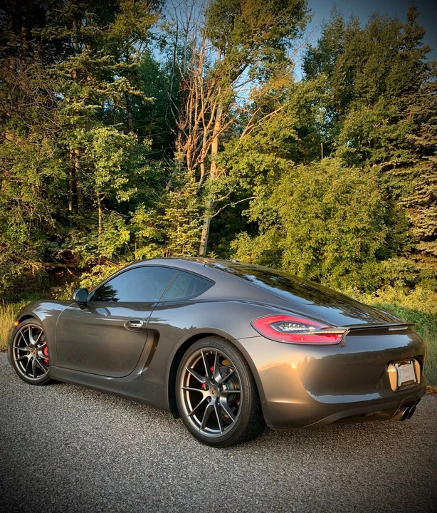 2015 Porsche 981 Cayman S - Image 4 of 9