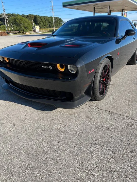 2015 Dodge Challenger SRT Hellcat 3rd Gen - Image 14 of 16
