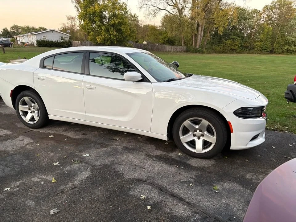 2015 Dodge Charger 7th Gen - Image 2 of 9
