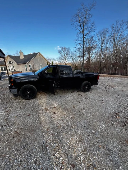 2015 Chevrolet Silverado 3rd Gen - Image 2 of 10