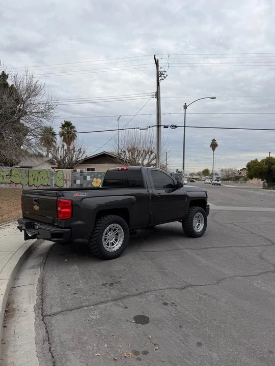 2015 Chevrolet Silverado 3rd Gen - Image 6 of 9
