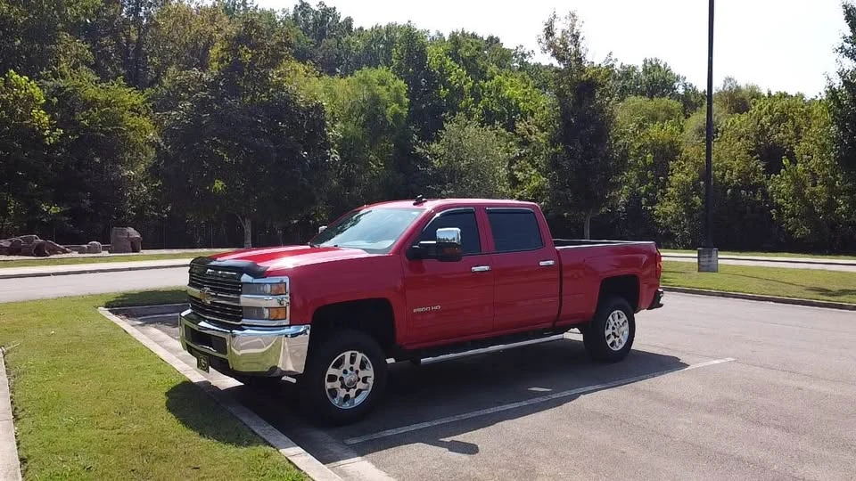 2015 Chevrolet Silverado Heavy Duty 3rd Gen - Image 2 of 12