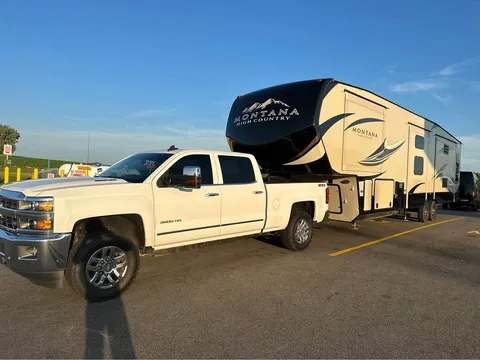 2015 Chevrolet 3500 HD Extended Cab Z71