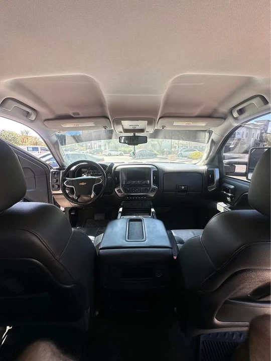 2015 Chevrolet Silverado Heavy Duty 3rd Gen - Image 2 of 11