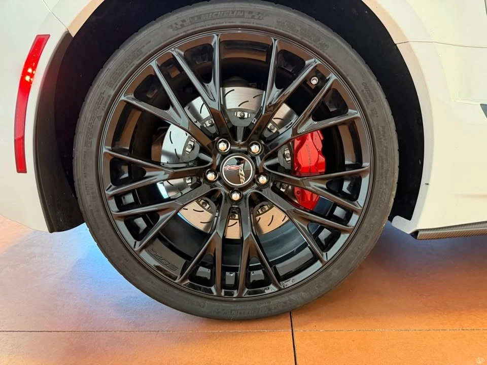 2015 Chevrolet Corvette C7 - Image 19 of 20