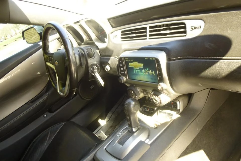 2015 Chevrolet Camaro 5th Gen - Image 18 of 19