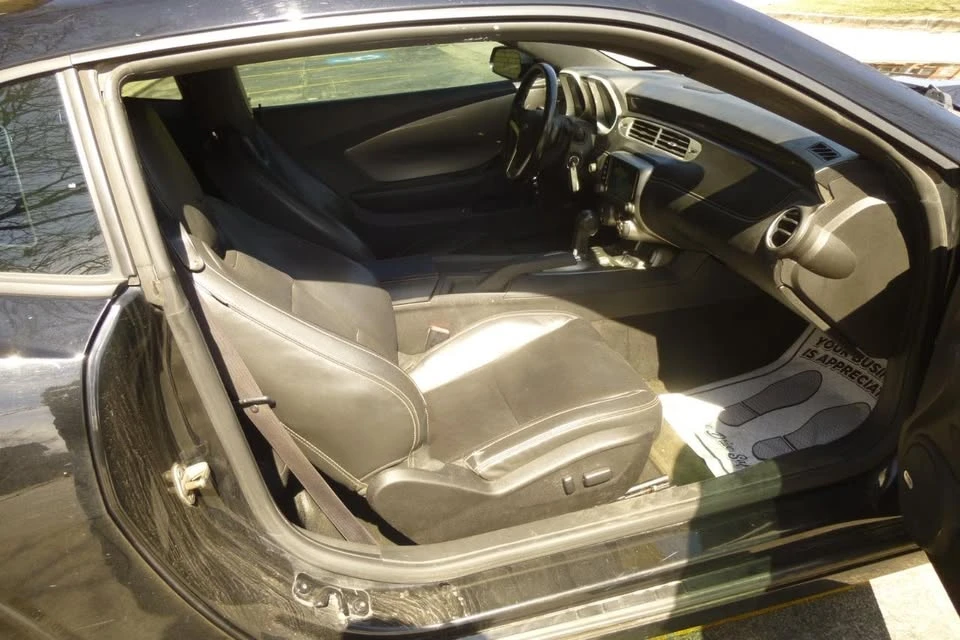 2015 Chevrolet Camaro 5th Gen - Image 15 of 19
