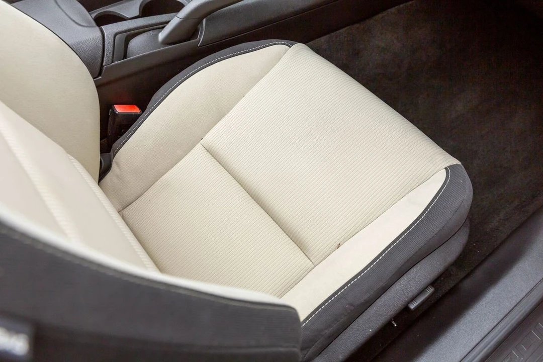 2015 Chevrolet Camaro 5th Gen - Image 19 of 21
