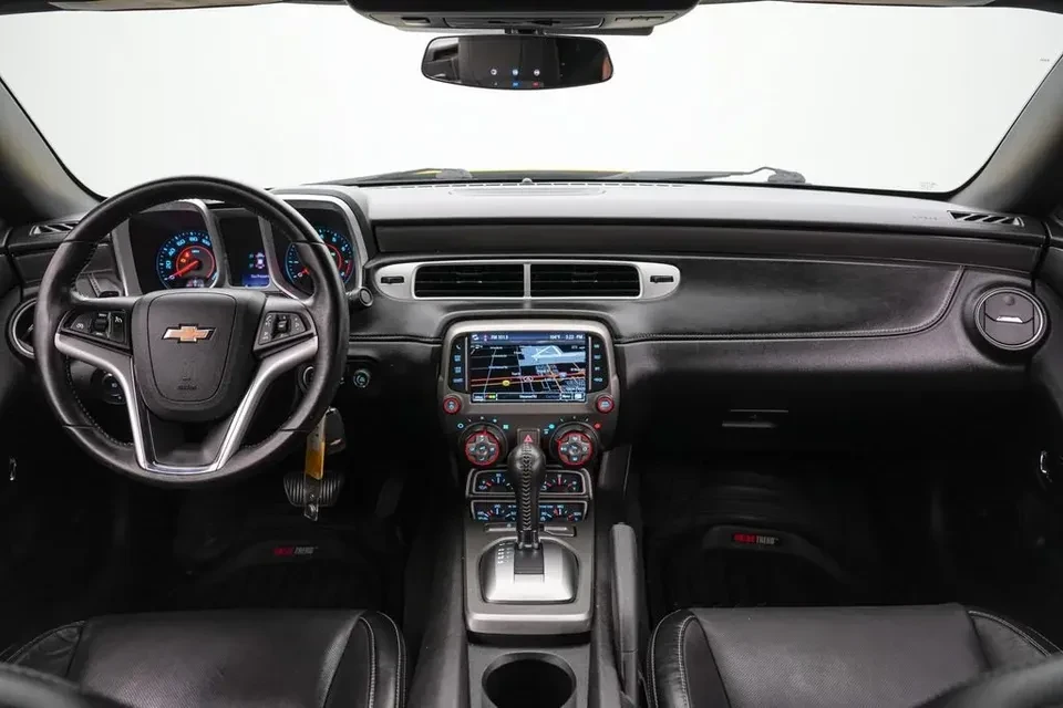 2015 Chevrolet Camaro 5th Gen - Image 9 of 18