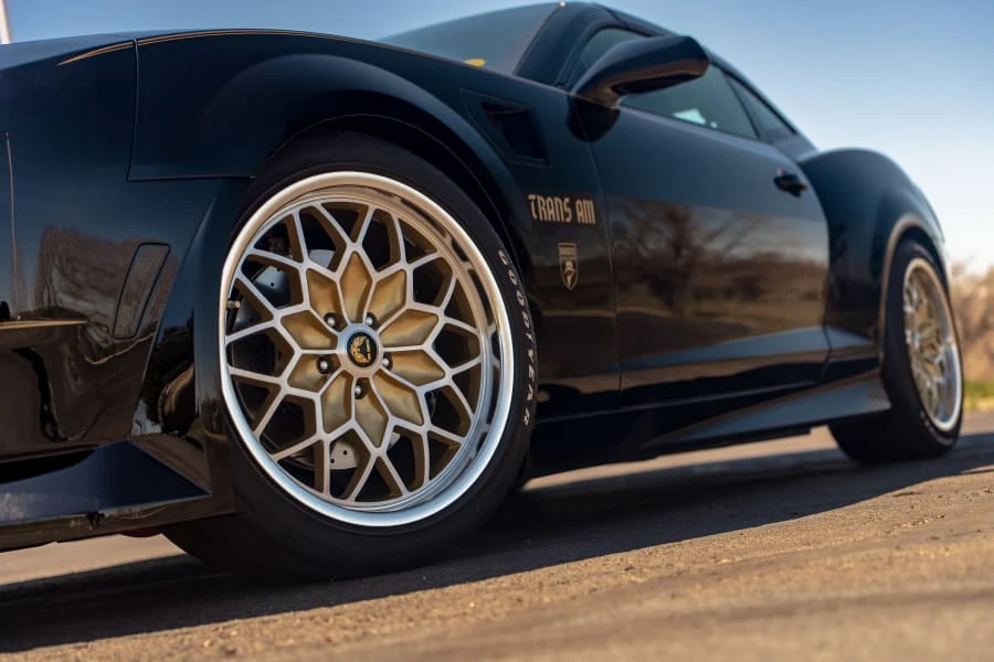 2015 Chevrolet Camaro 5th Gen - Image 17 of 31