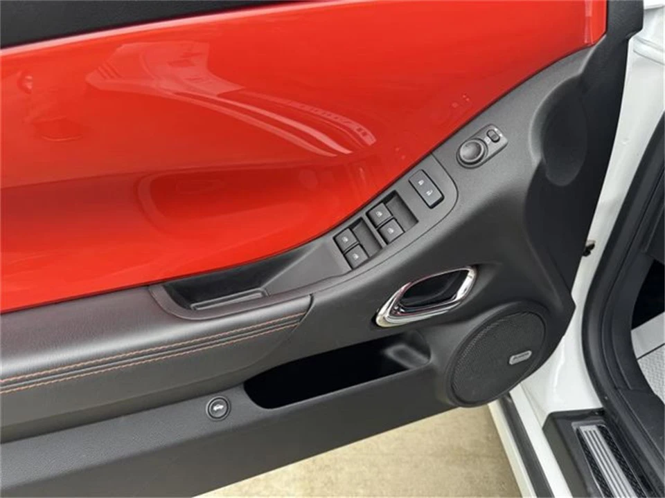 2015 Chevrolet Camaro 5th Gen - Image 14 of 31