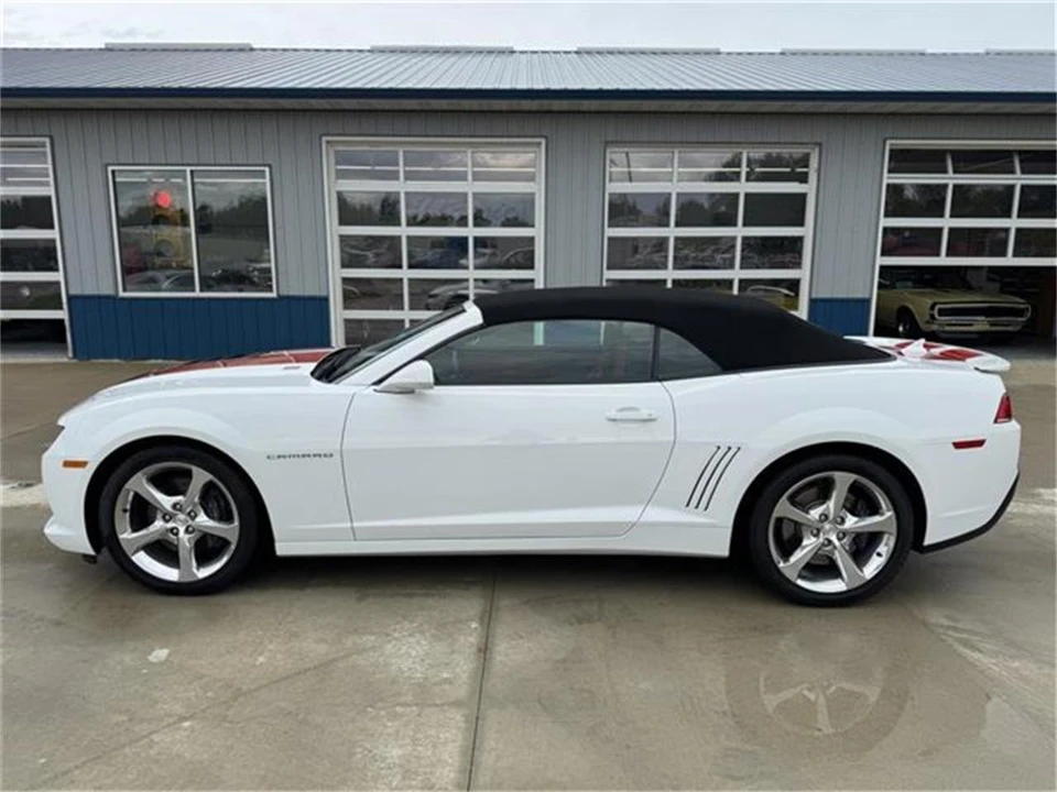 2015 Chevrolet Camaro 5th Gen - Image 5 of 31