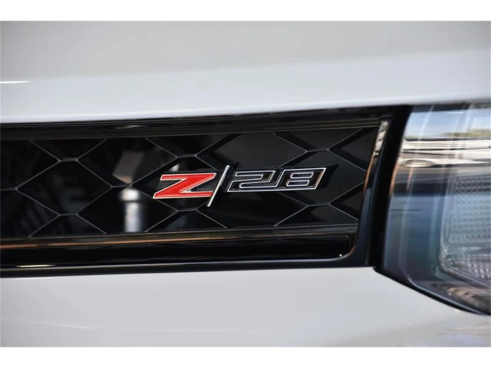 2015 Chevrolet Camaro 5th Gen - Image 26 of 31