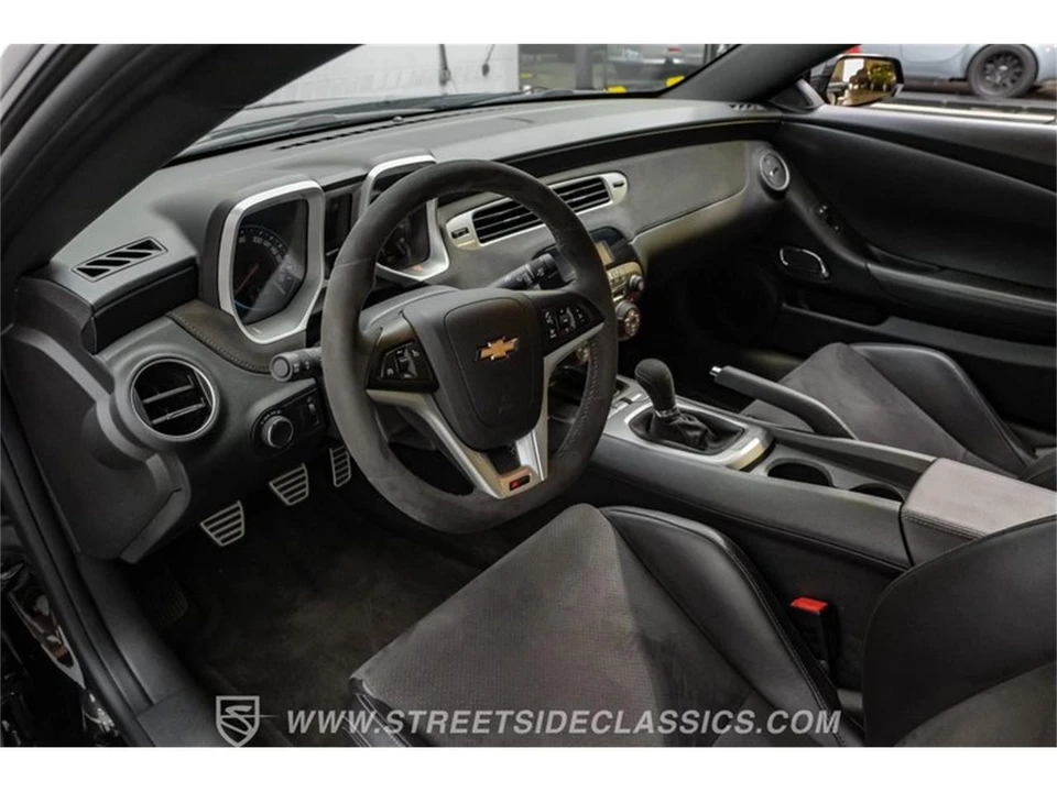 2015 Chevrolet Camaro 5th Gen - Image 4 of 31