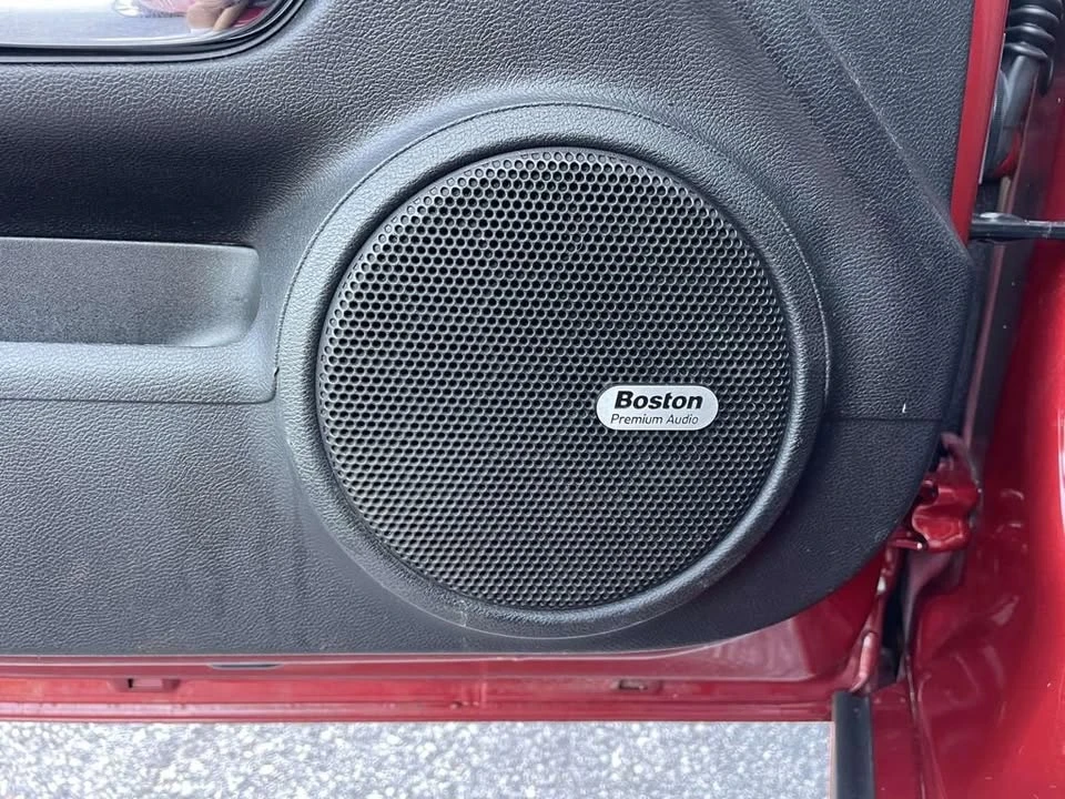 2015 Chevrolet Camaro 5th Gen - Image 12 of 19