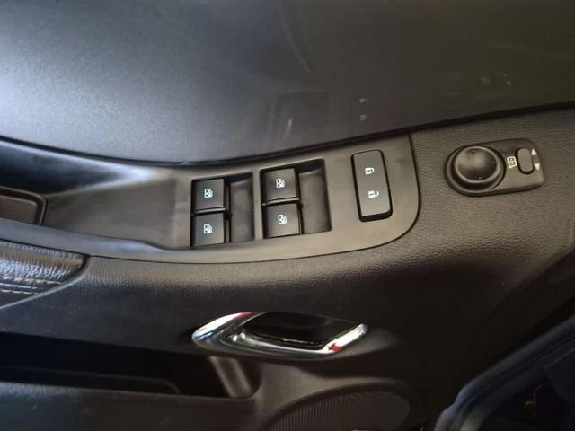 2015 Chevrolet Camaro 5th Gen - Image 15 of 20