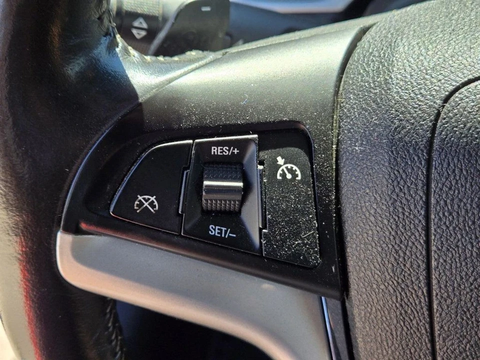 2015 Chevrolet Camaro 5th Gen - Image 15 of 19