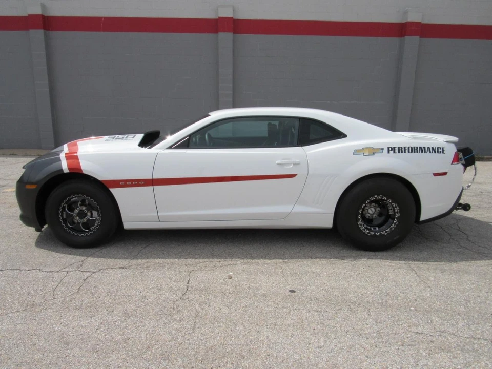 2015 Chevrolet Camaro 5th Gen - Image 4 of 31