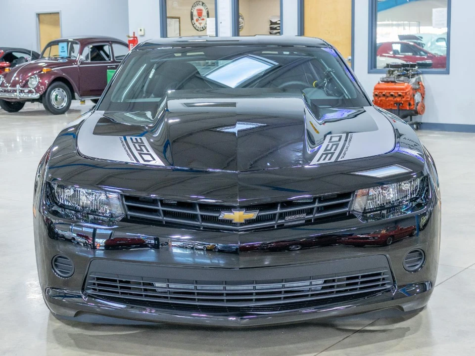 2015 Chevrolet Camaro 5th Gen - Image 2 of 31