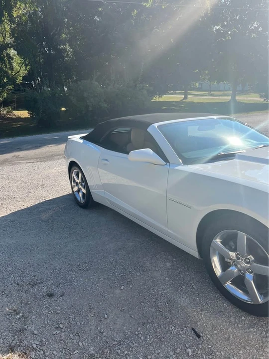 2015 Chevrolet Camaro 5th Gen - Image 2 of 9