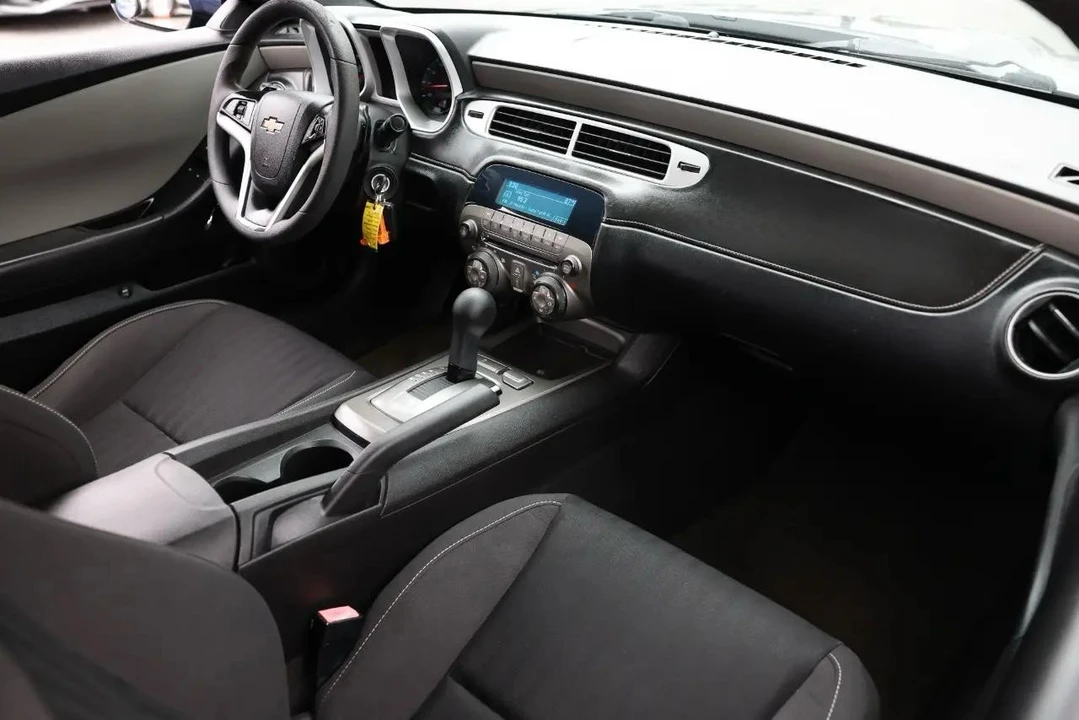 2015 Chevrolet Camaro 5th Gen - Image 18 of 21